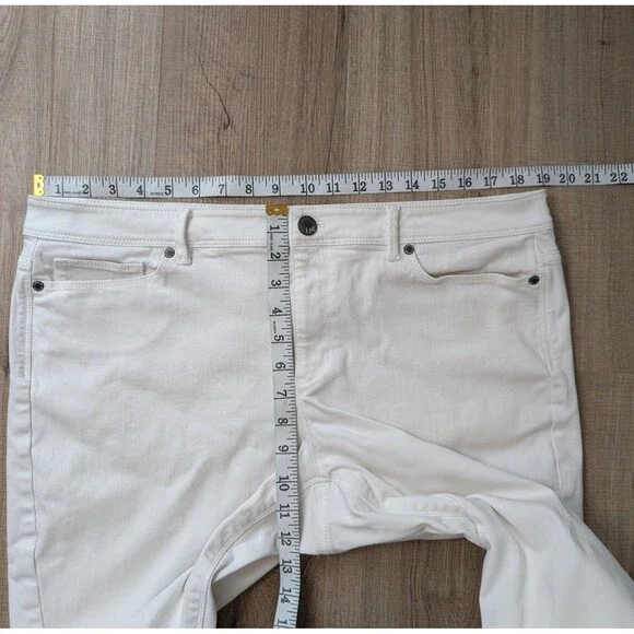 J Jill Denim Size 16 Authentic Fit Cropped White Stretch Jeans Cuffed Preppy - Picture 9 of 12